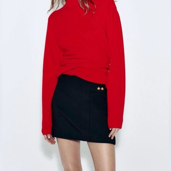Zara mini skirt withh gold buttons - Picture 1 of 8